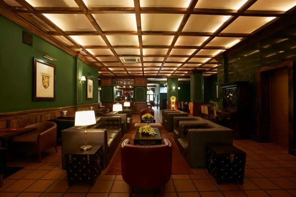 لابی هتل استیورت بای سیتروس